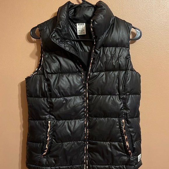 PINK Victoria's Secret Jackets & Blazers - Victoria Secret PINK Black Puffer Vest